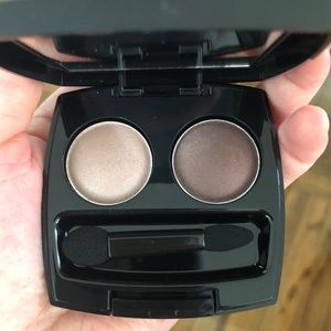 Avon True Color eyeshadow duo